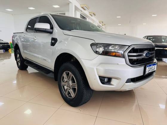 FORD RANGER 2.2 XLS 4X4 CD 16V DIESEL 4P AUTOMÁTICO